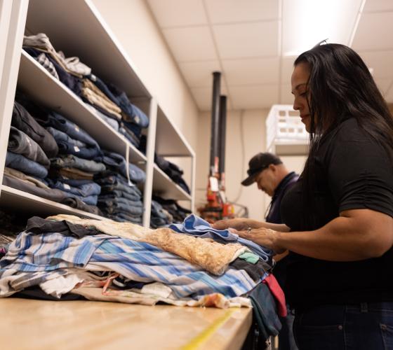 resource-center-vso Woman folding clothes